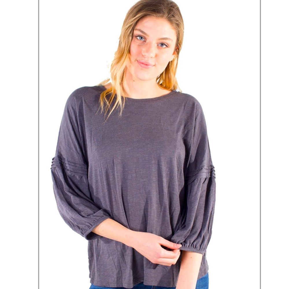Balloon sleeves top